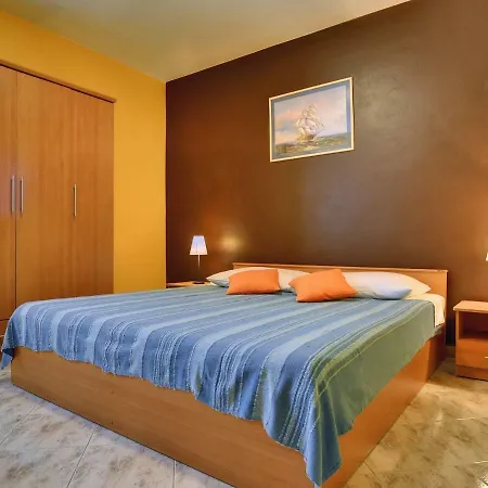 Apartment Mytilus